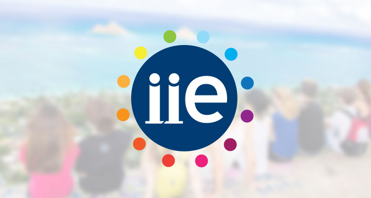 ハワイ語学学校　IIE Hawaii